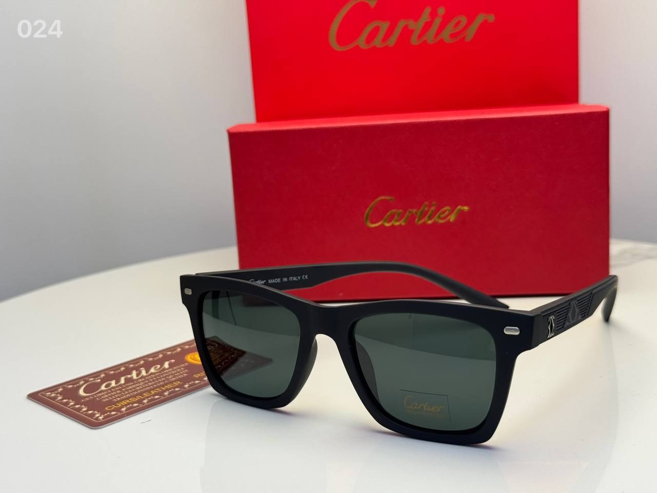 Cartier
70 dhs

Zain182
♥️♥️♥️