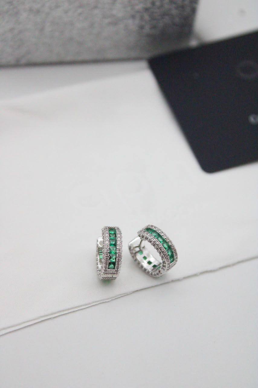 Apm earring

85 dhs

Zain122
♥️♥️♥️