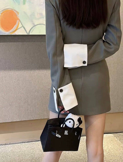 Hermes 
95 dhs✅
size 21×10×15cm

Zain213
♥️♥️♥️