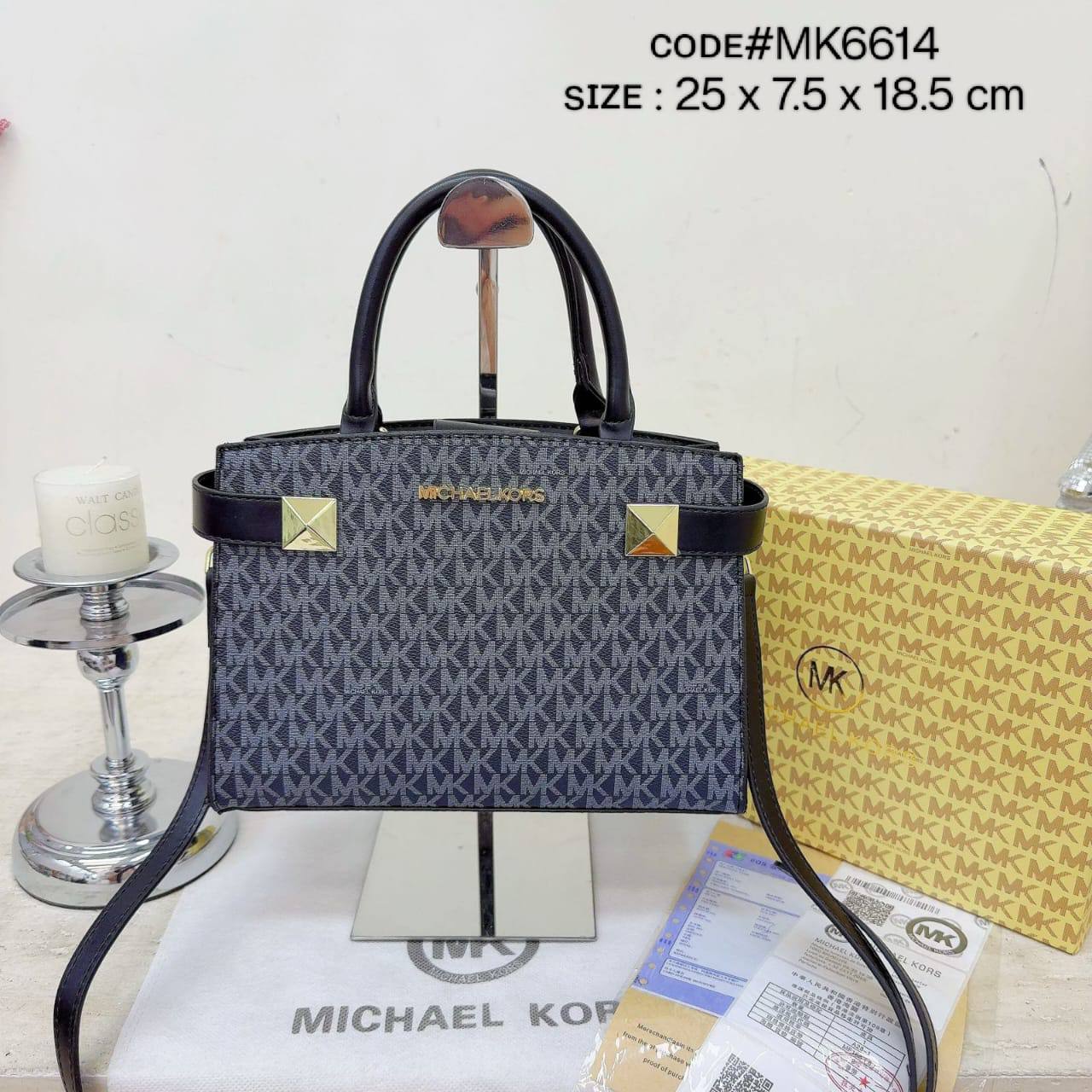 MK
ᴛᴏᴘ ʜᴀɴᴅʟᴇ ʙᴀɢ
ɢᴏʟᴅ ʜᴀᴅᴡᴀʀᴇ
ᴡɪᴛʜ ʟᴏɴɢ ʙᴇʟᴛ sᴛʀᴀᴘ
sɪᴢᴇ : 25 cm
ᴡɪᴛʜ BOX
🎁🎁🎁

75 dhs🪙🌨️

Zain31
♥️♥️♥️