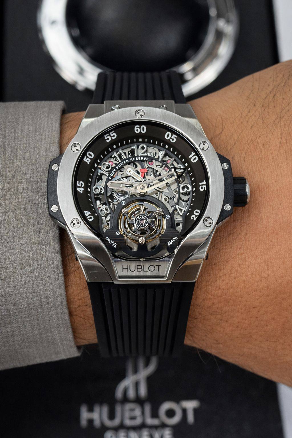 Hublot watch for men automatic super quality 
800 dhs🗽

Zain59
♥️♥️♥️