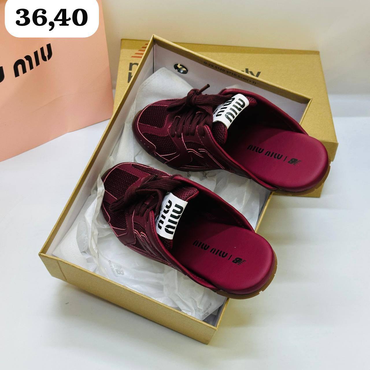 MIU MIU 
GOOD QUALITY 
95 dhs✅

Zain40
♥️♥️♥️