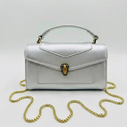 Bvlgari
High quality 
With box 
120 dhs💓

Zain136
♥️♥️♥️