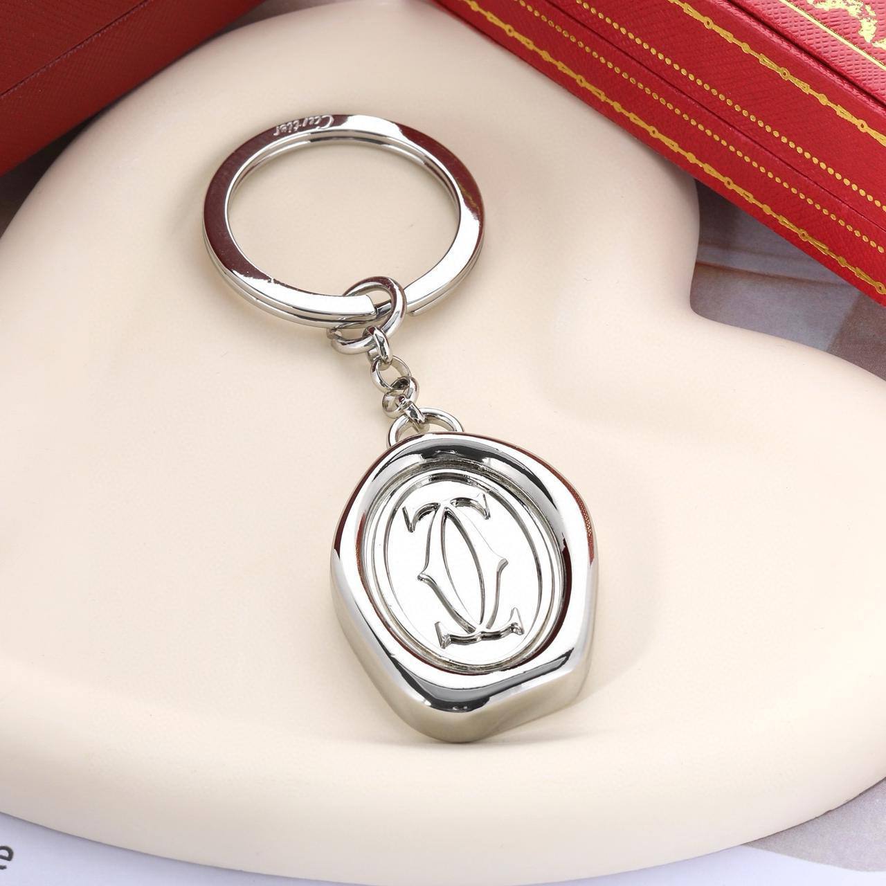 70 DHS✅
KEYCHAIN
MASTER💫✨
WITH BOX AND PAPER BAG🛍️🎁

Zain89
♥️♥️♥️