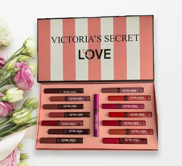 VICTORIA SECRET VELVET MATTE LIPSTICK
55 dhs✅

Zain01
♥️♥️♥️