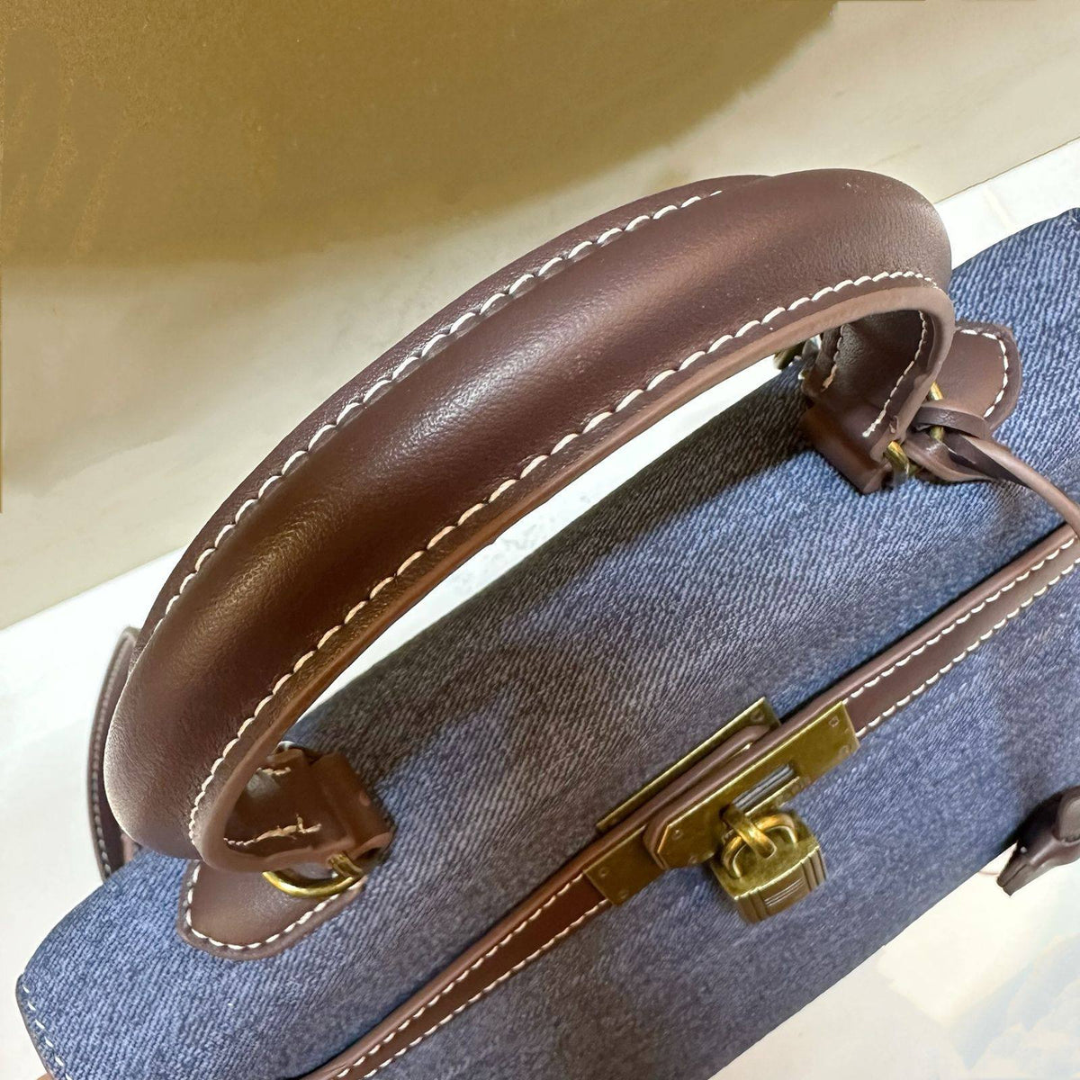 HERMES

 NEW CAME
 BIG SIZE

100 dhs🇦🇪🇦🇪
Size:28cm

Zain295
Zain39
♥️♥️♥️