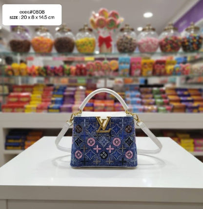 LV
ᴄᴀᴘᴜᴄᴄɪɴᴇ ᴅᴇɴɪᴍ ᴄᴏʟᴏʀғᴜʟ
ᴇᴍʙʀᴏɪᴅᴇᴅ ᴍᴏɴᴏɢʀᴀᴍ
ᴅᴇɴɪᴍ & ʟᴇᴀᴛʜᴇʀ ᴍᴀᴛᴇʀɪᴀʟ
ɢᴏʟᴅ ʜᴀʀᴅᴡᴀʀᴇ
sɪᴢᴇ : 20 cm
ᴡɪᴛʜ BOX

75 dhs🪙🌹

Zain31
🌺🌺🌺