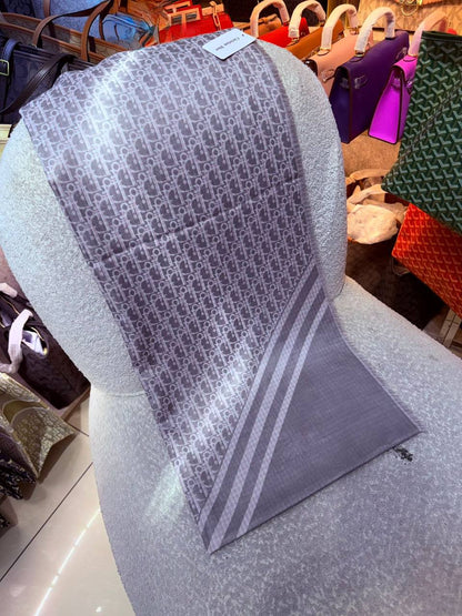Cotton scarf
45 dhs✅

Zain92
♥️♥️♥️