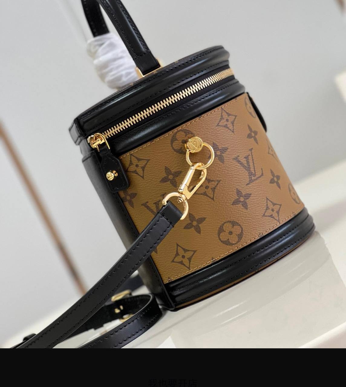 Louis vuitton💕💕✨
Duffel bag Super master quality 🔥🔥
Available ✨💕💕
With full packing 📦🎀
For Price 👇 WTSP Text Zain 0568585901

Zain252
♥️♥️♥️