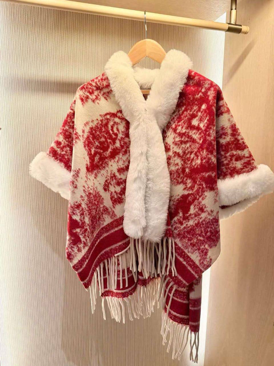 *New collections*                                                
*BURBERRY AND DIOR*
*Super Master quality*
*Sizes: FREE SIZE* 
350 dhs🇦🇪🇦🇪

Zain308
♥️♥️♥️