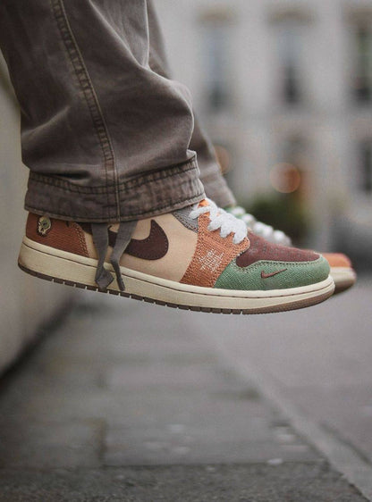 Jordan x Zion Williamson Air Jordan 1 Low OG "Voodoo" 
36-45 AVAILABLE 
210 dhs❣️

Zain241
♥️♥️♥️