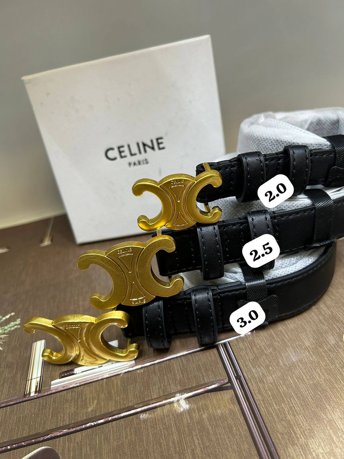 Belts
Leather
60 dhs🪙🌨️

Zain190
♥️♥️♥️