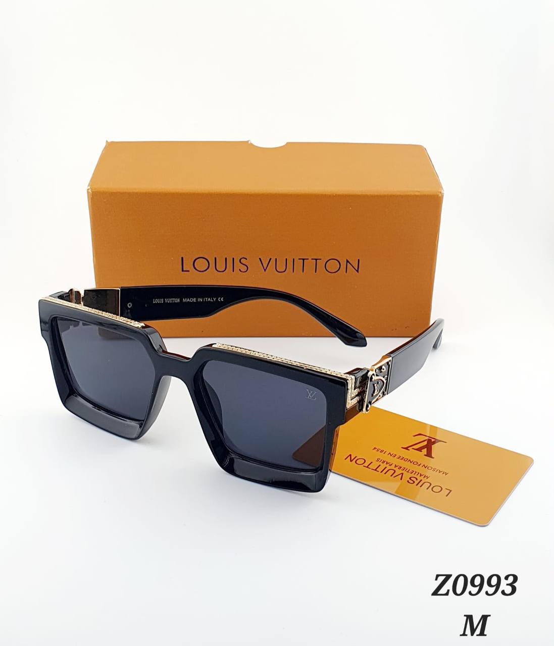 LV Sunglasses
65 dhs✅

with box
🎁🎁🎁

Zain182
♥️♥️♥️