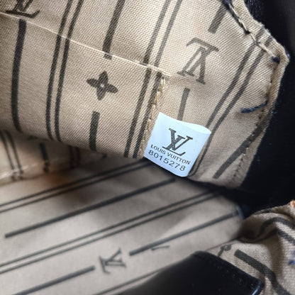 LV
ʙᴜᴄᴋᴇᴛ ᴅᴇɴɪᴍ ᴄʟᴏᴛʜᴇ
ᴍᴏɴᴏɢʀᴀᴍ ᴅᴇsɪɢɴ ᴍᴀᴛᴇʀɪᴀʟ
ᴡɪᴛʜ sʜᴏʀᴛ & ʟᴏɴɢ sᴛʀᴀᴘ
ɢᴏʟᴅ ʜᴀʀᴅᴡᴀʀᴇ
sɪᴢᴇ : 19 cm

75 dhs✅

Zain31
♥️♥️♥️