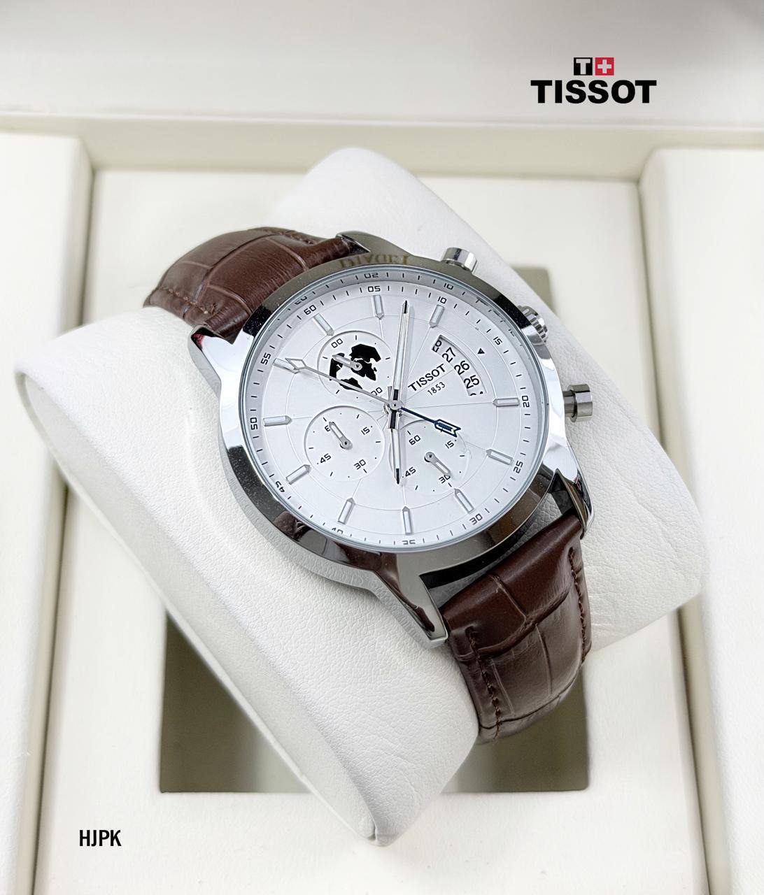 Tissot  Men
110 dhs✅
*Battery*
*chronograph working*

Zain29
♥️♥️♥️