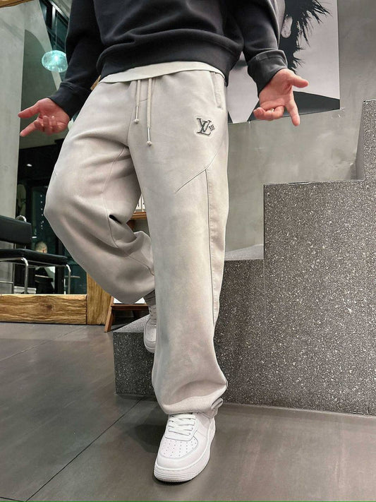 *NEW LOUIS VUITTON*
*♕ 𝐒𝐔𝐏𝐄𝐑 𝐌𝐀𝐒𝐓𝐄𝐑 ♕*
*SIZE: M,L,XL,XXL,XXXL*
300 dhs🪙💚

Zain227
♥️♥️♥️