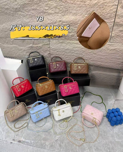 𝗖𝗛𝗔𝗡𝗘𝗟 ᴠᴀɴɪᴛʏ ʙᴀɢ
ᴄʜᴀɪɴ ᴄʀᴏss ʙᴏᴅʏ ʙᴀɢ
ᴡɪᴛʜ ᴄɪʀᴄʟᴇ ᴄʜᴀɪɴ ʟᴏᴄᴋ
ɢᴏʟᴅ ʜᴀʀᴅᴡᴀʀᴇ
ᴄʜᴀɪɴ ʙᴇʟᴛ sᴛʀᴀᴘ 
sɪᴢᴇ: 18 cm
ᴡɪᴛʜ BOX
🎁🎁🎁
70 dhs❣️

Zain31
♥️♥️♥️