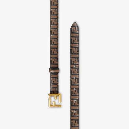 Fendi
2 cm

280 dhs🇦🇪🇦🇪🇦🇪

Zain164
♥️♥️♥️