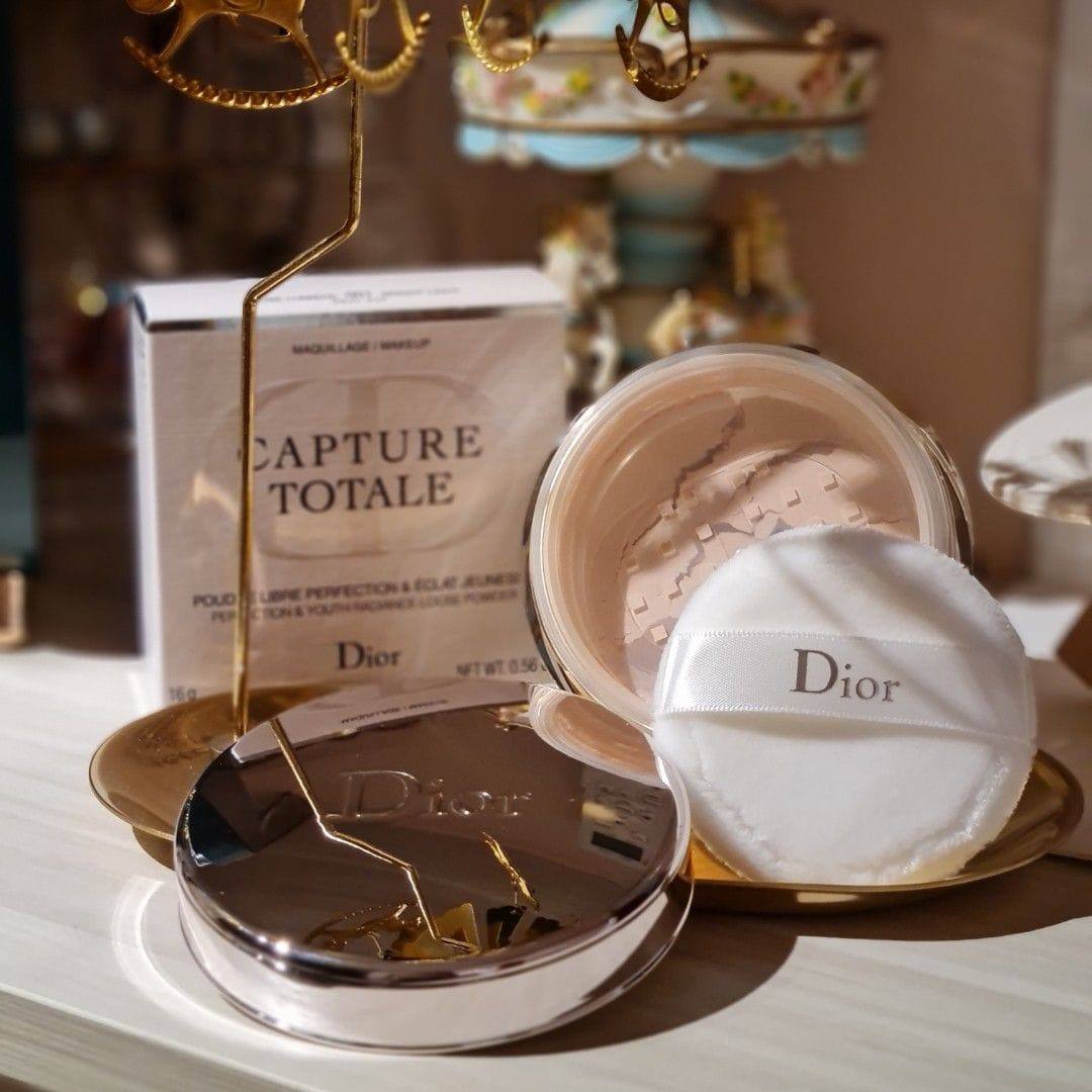 CAPTURE 

TOTALE LOOSE 

POWDER 
40 dhs🇦🇪🇦🇪

Zain01
♥️♥️♥️