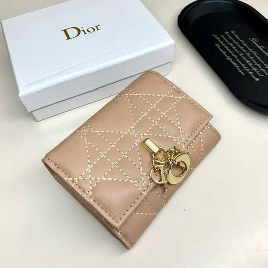 Dior Wallet 
115 dhs❤️
💼 Good Quality 💼

Zain131
♥️♥️♥️
