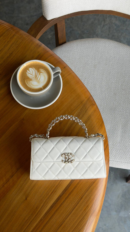 New collection ⚜️
CHANEL 💚
VIP quality 💎
Chanel flap top handle ✨
Size : 19 cm
For Price 👇 WhatsApp✅
0568585901 
0507557372
0552275751 Owner Zain 👌

Zain336
♥️♥️♥️