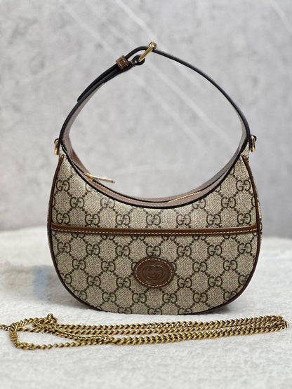 Gucci

85 dhs❤️

With box
🎁🎁🎁

Zain219
♥️♥️♥️