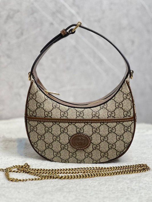 Gucci

85 dhs❤️

With box
🎁🎁🎁

Zain219
♥️♥️♥️