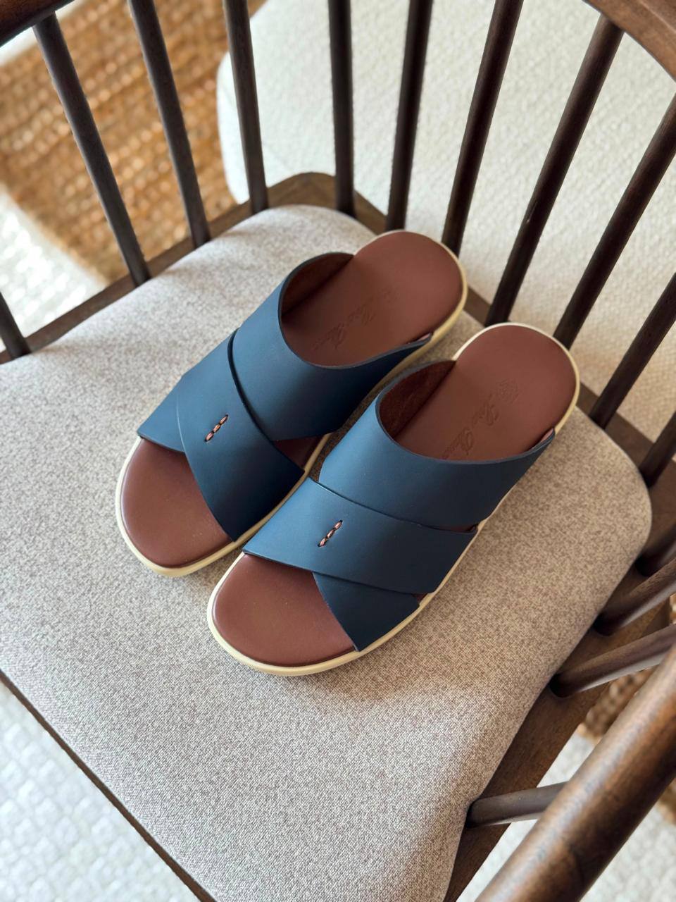 LORO PIANA 
*Vip quality*
*size: 40 to 46*
450 dhs🇦🇪🇦🇪

Zain185
♥️♥️♥️