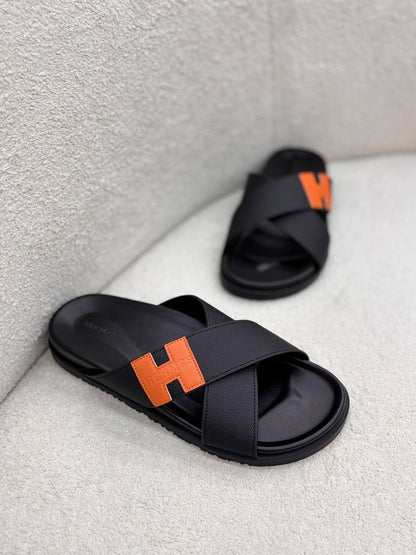 Hermes
110 dhs✅
Size 40-45

Zain55
♥️♥️♥️