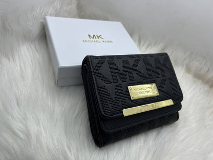 Wallets

Ysl
Chanel
MK

60 dhs🇦🇪🇦🇪

Zain182
♥️♥️♥️