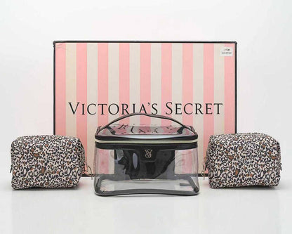 Victoria's Secret 
make up box
90 dhs✅

Zain295
♥️♥️♥️