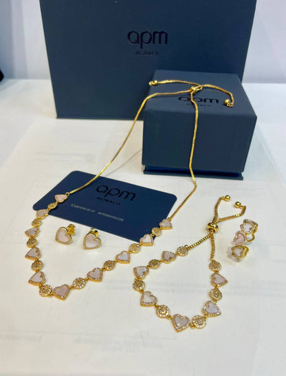 Master branded accessories 

Ask Price WhatsApp

0568585901
0507557372

Zain122
♥️♥️♥️