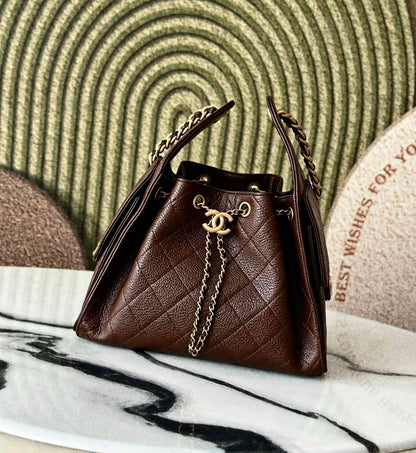 CHANEL 

NEW CAME 
GOOD QUALITY 
120 dhs🇦🇪🇦🇪

Zain39
Zain295
♥️♥️♥️