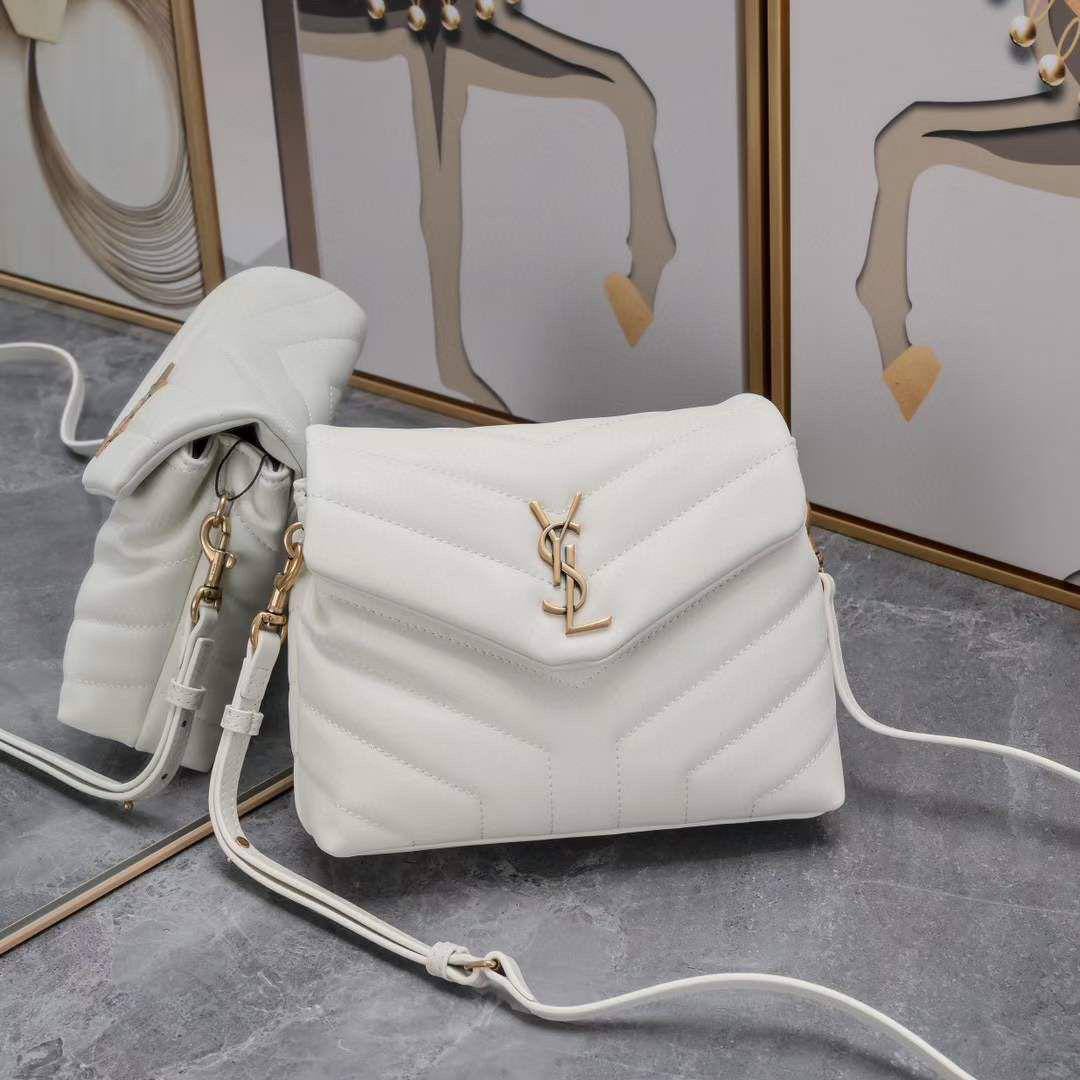 Prada - YSL - Master Bags 👌
For Price 👇 WTSP Text Zain 0568585901

Zain142
♥️♥️♥️