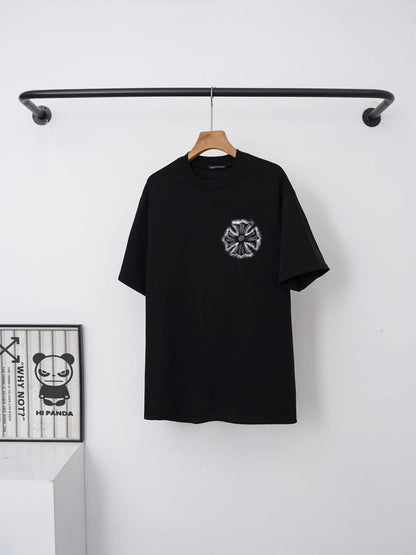Chrome Hearts T-shirts
Size:S/M/L/XL/2XL
140 dhs✅

Zain302
♥️♥️♥️