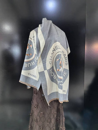 Scarf

Good quality 

50DHS🇦🇪🇦🇪🇦🇪

Zain295
♥️♥️♥️