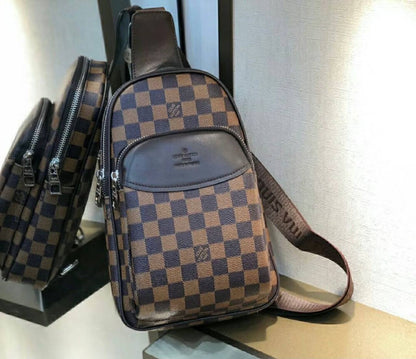 LV
Chest bag unisex 
 good quality
 with box
🎁🎁🎁

95 dhs✅

Zain39
♥️♥️♥️