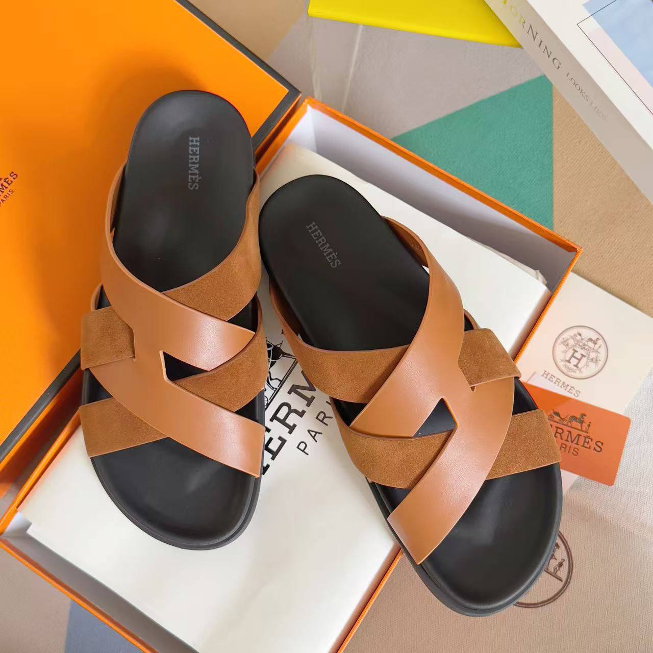 Hermes
Size 40-45 
110 dhs✅

Zain132
♥️♥️♥️