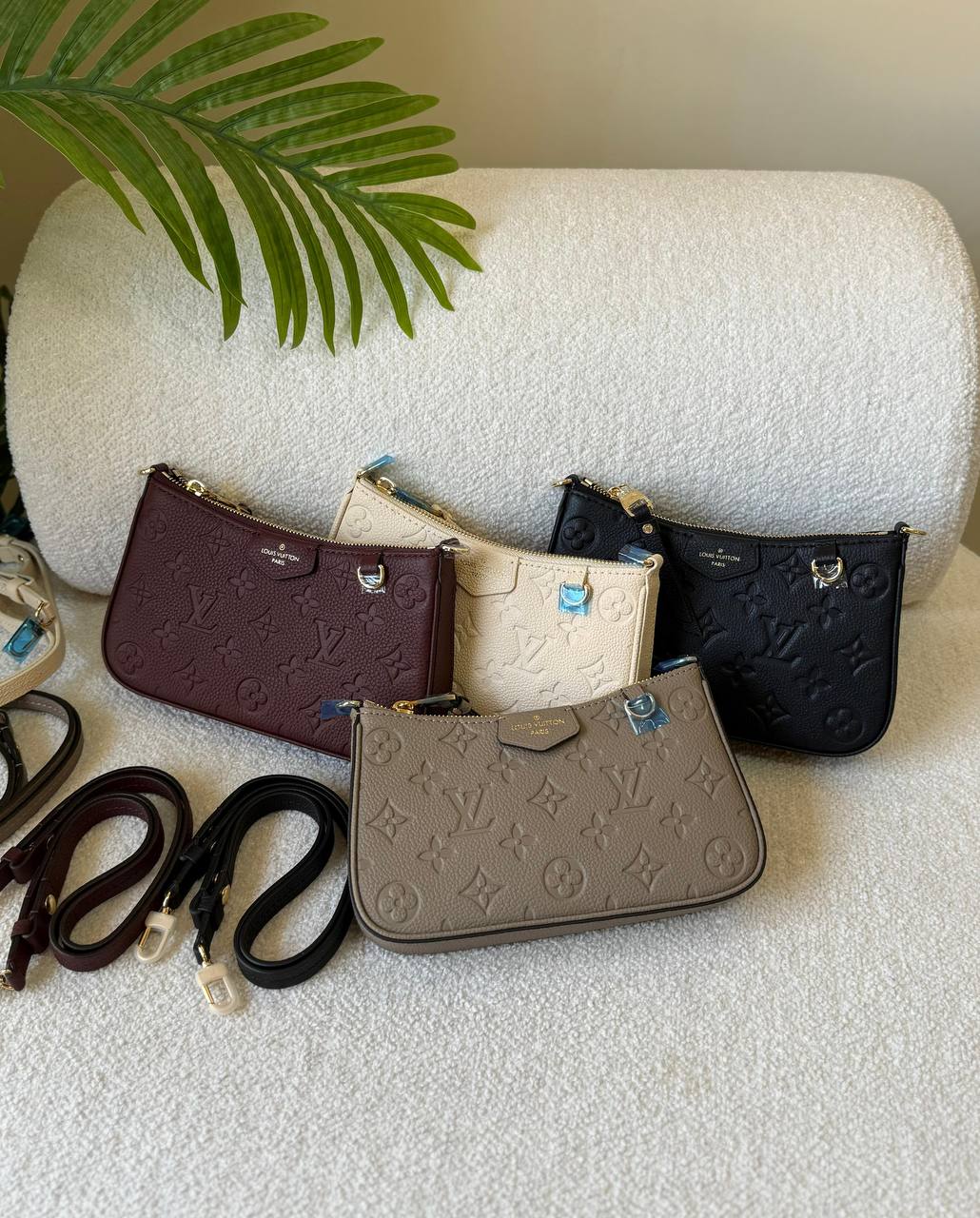 🌿💗*Louis Vuitton*😍🍃
            🌿🍁🍃
     💕Available now 💫
For Price 👇 WTSP Text Zain 0568585901

Zain246
♥️♥️♥️