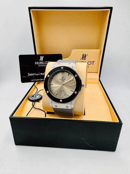 Hublot Men 
55 dhs✅

Zain08
♥️♥️♥️
