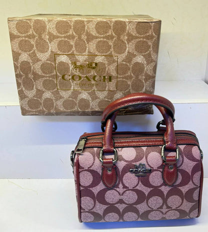 Coach   
95 dhs💓

Zain253
