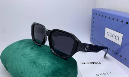 Sunglasses
70 dhs❣️

Zain126
♥️♥️♥️
