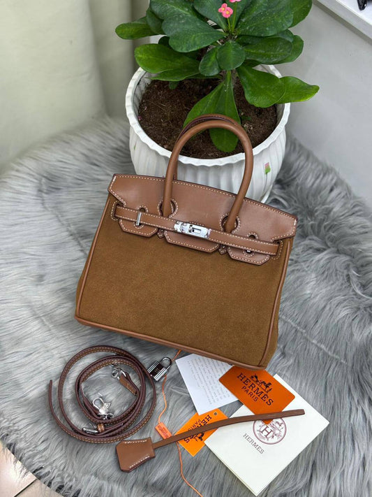 Hermes
25cm  
120 dhs✅

Zain244
♥️♥️♥️