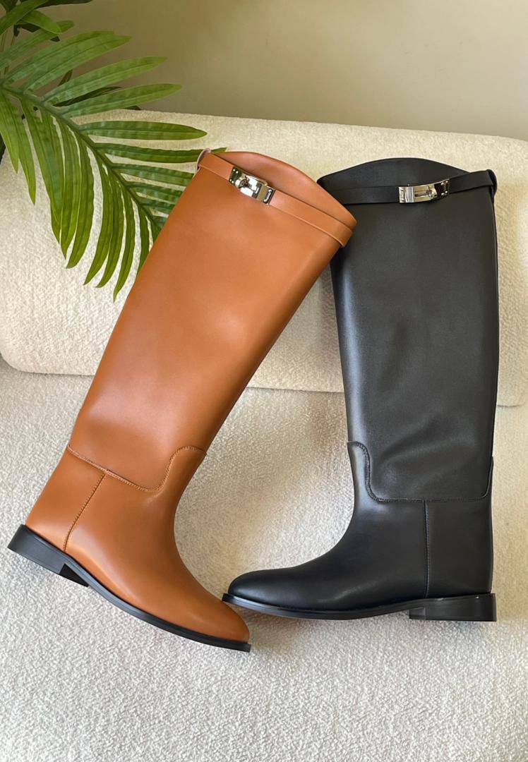 Boots 
For Price 👇 WTSP Text Zain 0568585901

Zain171
♥️♥️♥️