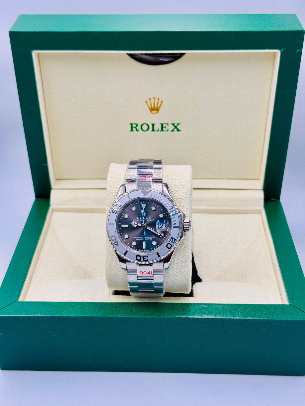 Rolex Men Oyster 
Master quality*🤩🤩
*Automatic*
230 dhs👑

Zain08
♥️♥️