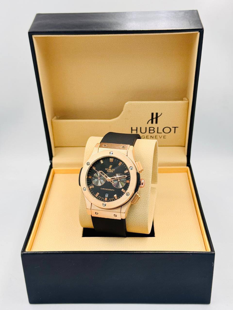 Hublot Men 
80 dhs💓

Zain08
♥️♥️♥️