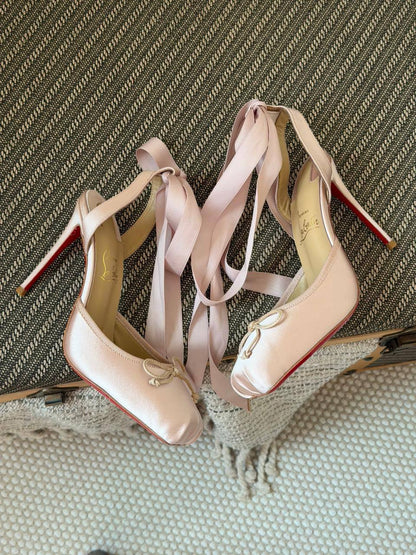 🩶 LOUBOTIN 🩶

✨ new Collection
👠 36–41
💎 Premium Quality
500 dhs🇦🇪🇦🇪

Zain198
♥️♥️♥️