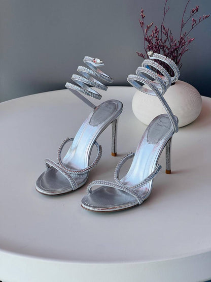 Rene Caovilla
*36_41*
Super high quality* ✨
450 dhs✅

Zain176
♥️♥️♥️