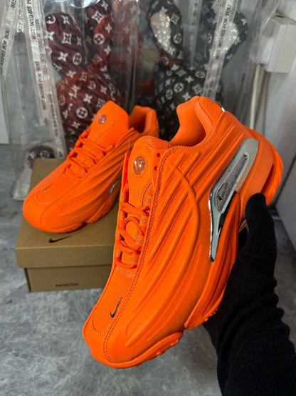 Nike NOCTA Hot Step 2 "Total Orange"🧡
40-45 AVAILABLE 🤩
250 dhs🇦🇪🇦🇪

Zain242
♥️♥️♥️