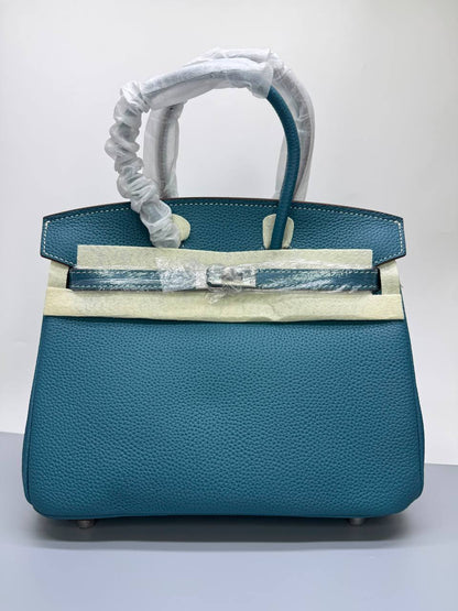 Hermes 
Master❣️❣️
25cm 380 dhs🇦🇪🇦🇪
30cm  410 dhs🇦🇪🇦🇪

Zain141
♥️♥️♥️